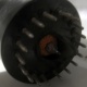RFT B16S22 дефект: на цоколе отломана часть пластмассы (Симферополь)